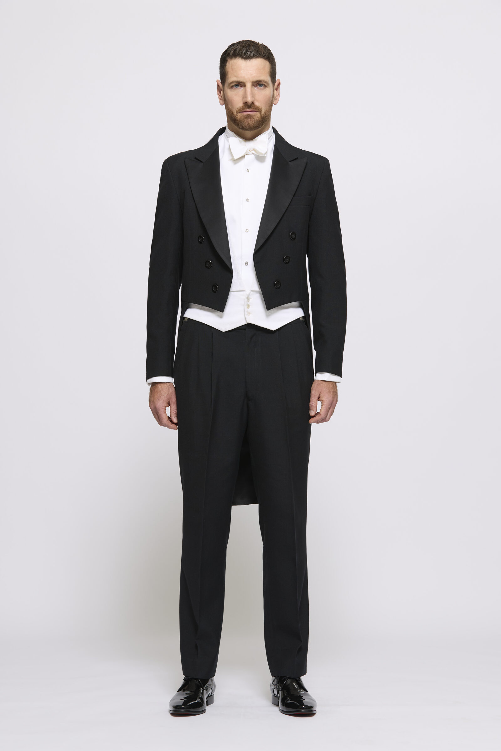 Evening tails hire Sydney